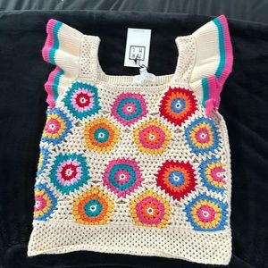 Flutter sleeve, flower, knit top